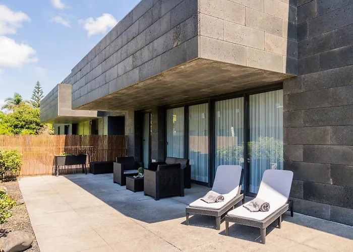 & Garden Apartment Ponta Delgada (Sao Miguel)